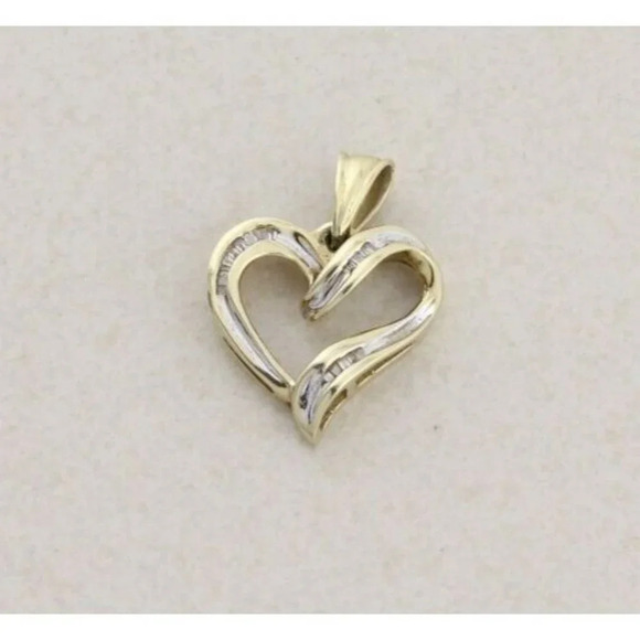 Pendant Only 10k Yellow Gold Diamond Heart Pendant - Picture 1 of 5